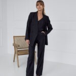 czarny klasyczny garnitur damski