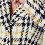 marynarka tweed chanel detal