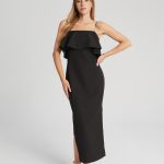 czarna sukienka midi z falbana