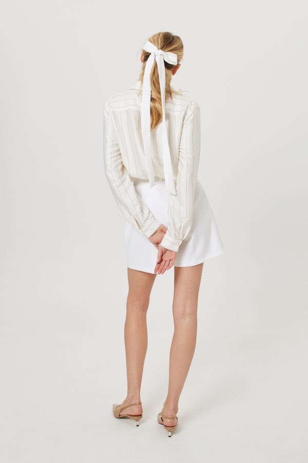 lniana koszula w paski biale szorty