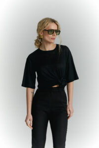 T-shirt lniany Vani czarny