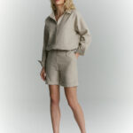 koszula diuna bezowa szorty zestaw