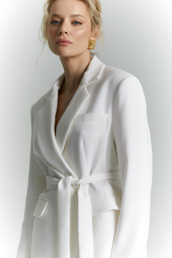 marynarka sorento waniliowa detal z przodu