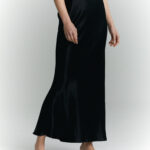 spodnica dluga lumi czarna przod detal