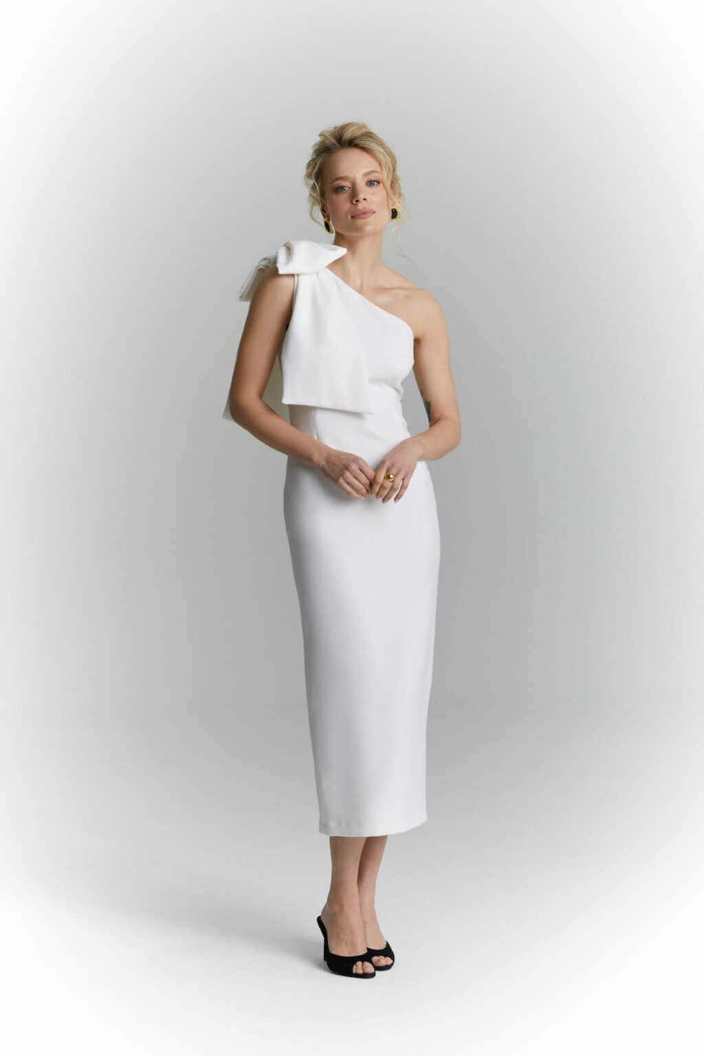 sukienka maxi tiffany biala