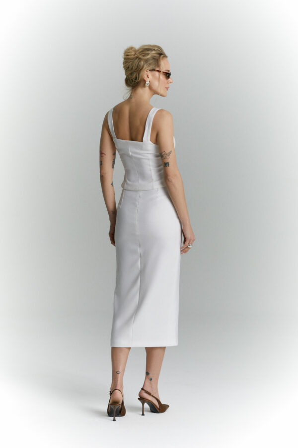 top na szerokich ramiaczkach ingrid bialy tyl bok