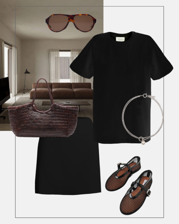stylizacja na co dzien total black look czarna mini spodniczka czarny tshirt baleriny siateczkowe