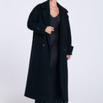 Płaszcz-z-wełny-boucle-czarny-Franko