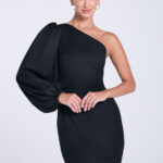 Sukienka-asymetryczna-z-bufiastym-rękawem-Elen