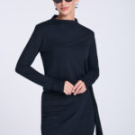 Sukienka-mini-z-szarfą-czarna-Harper-przod