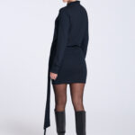 Sukienka-mini-z-szarfą-czarna Harper-rozciagliwy material