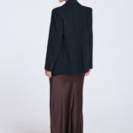 marynarka-czarna-damska-z-brazowa-sukienka-maxi-ivy