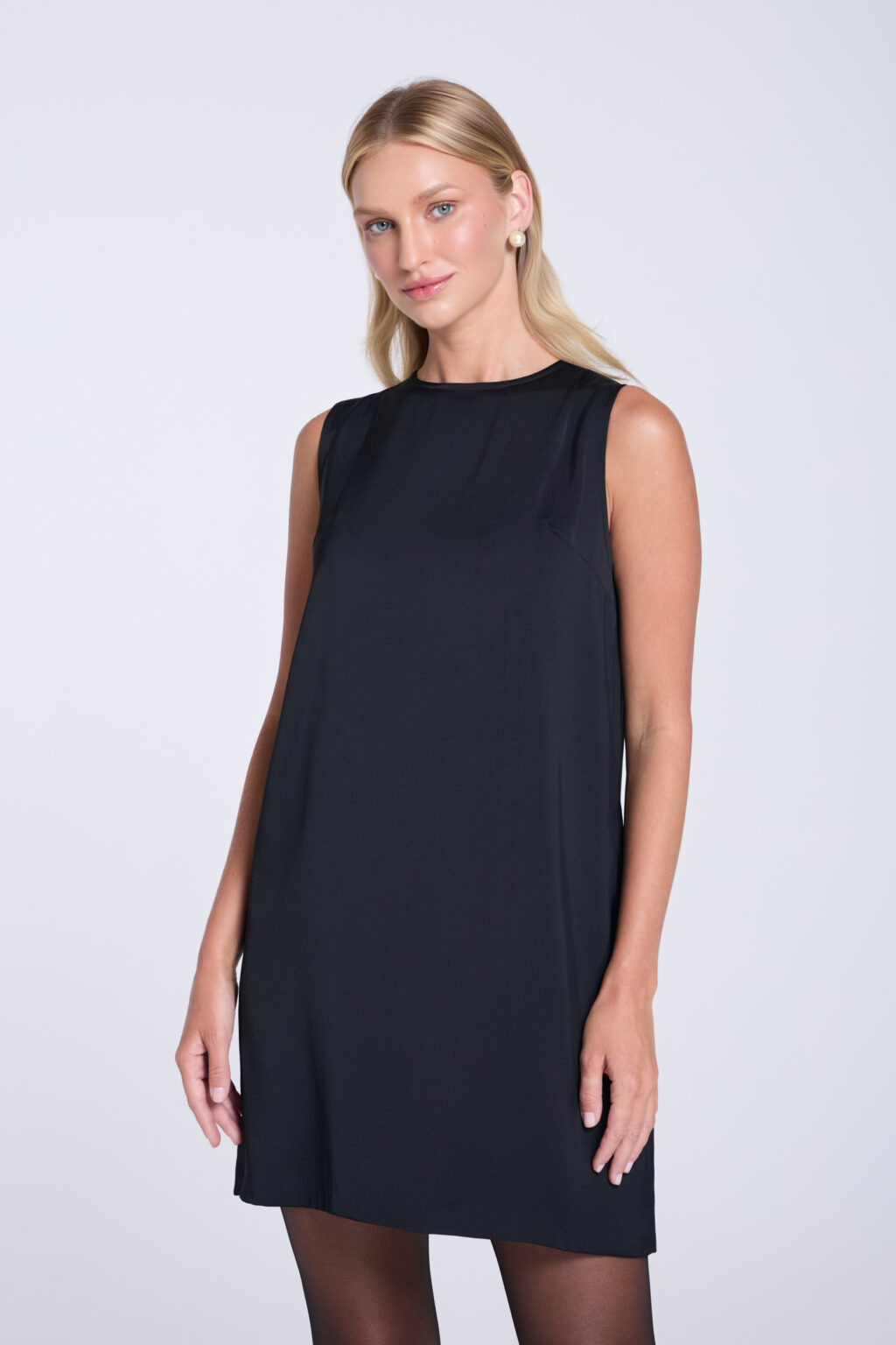 trapezowa-sukienka-mini