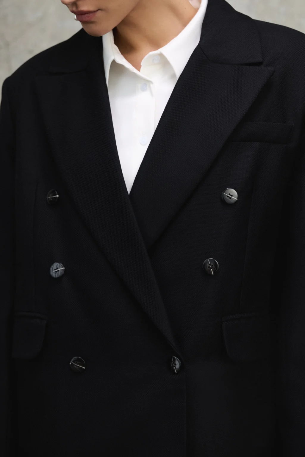 czarna-marynarka-madison-rever-detal