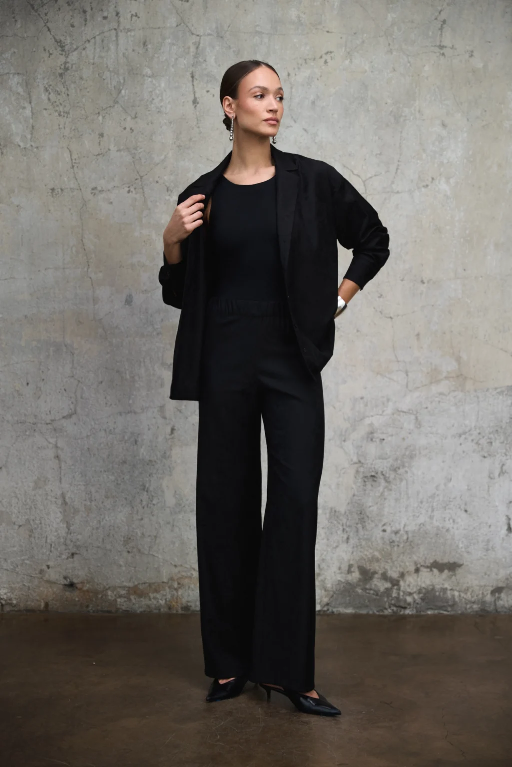 komplet-czarny-bondi-rever