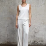 komplet-top-spodnie-satynowe-aura-perlowa-biel-rever