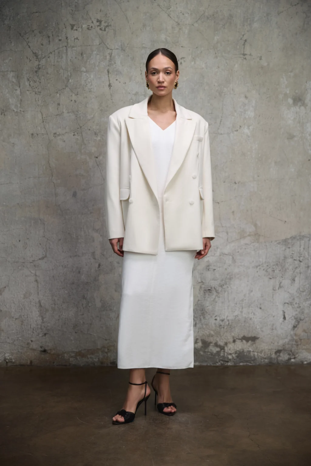 marynarka-welna-monaco-smietankowa-biel-rever