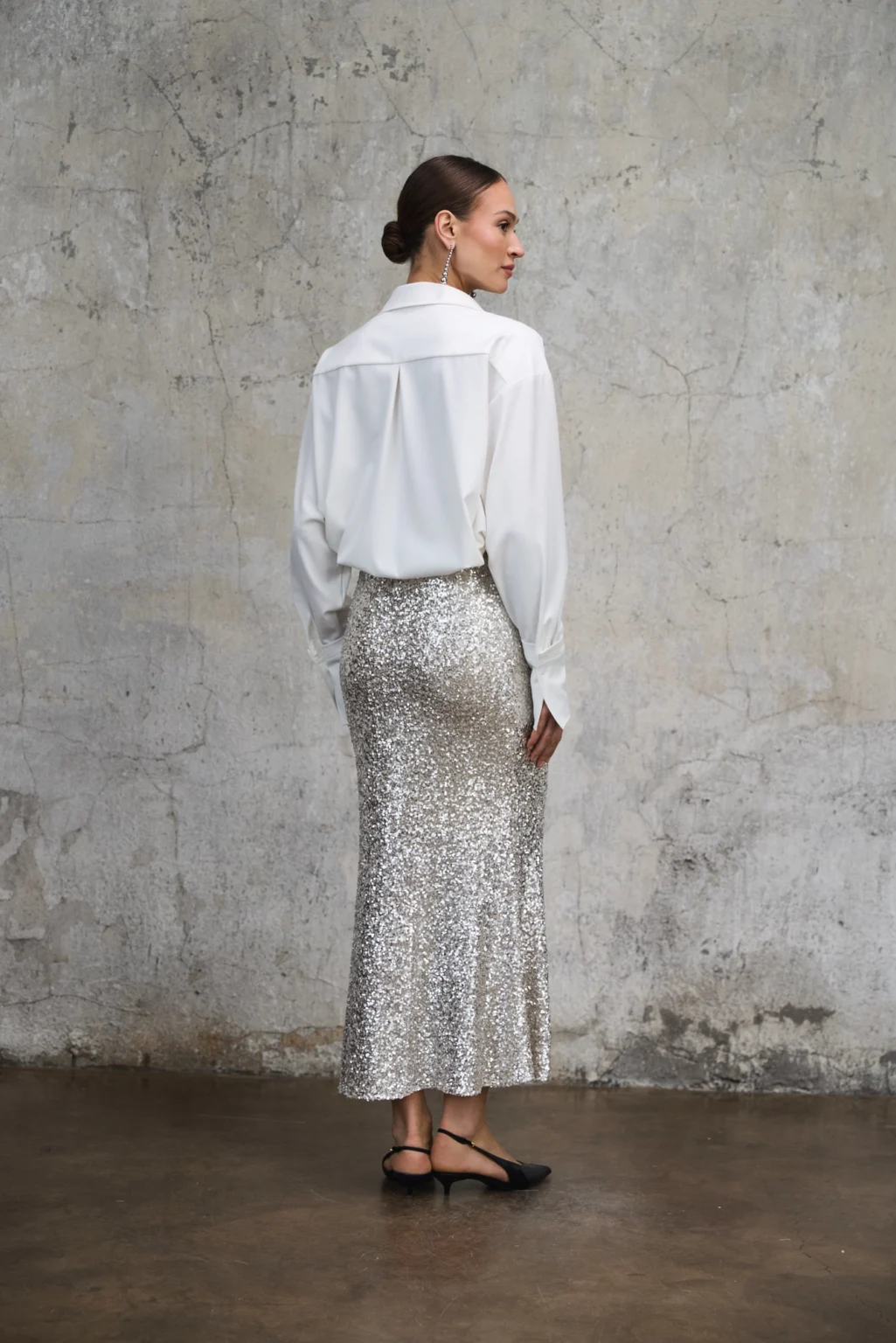 spodnica-cekinowa-maxi-rever-tyl