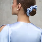 sukienka-nina-midi-ice-blue-wiskoza-detal-tył