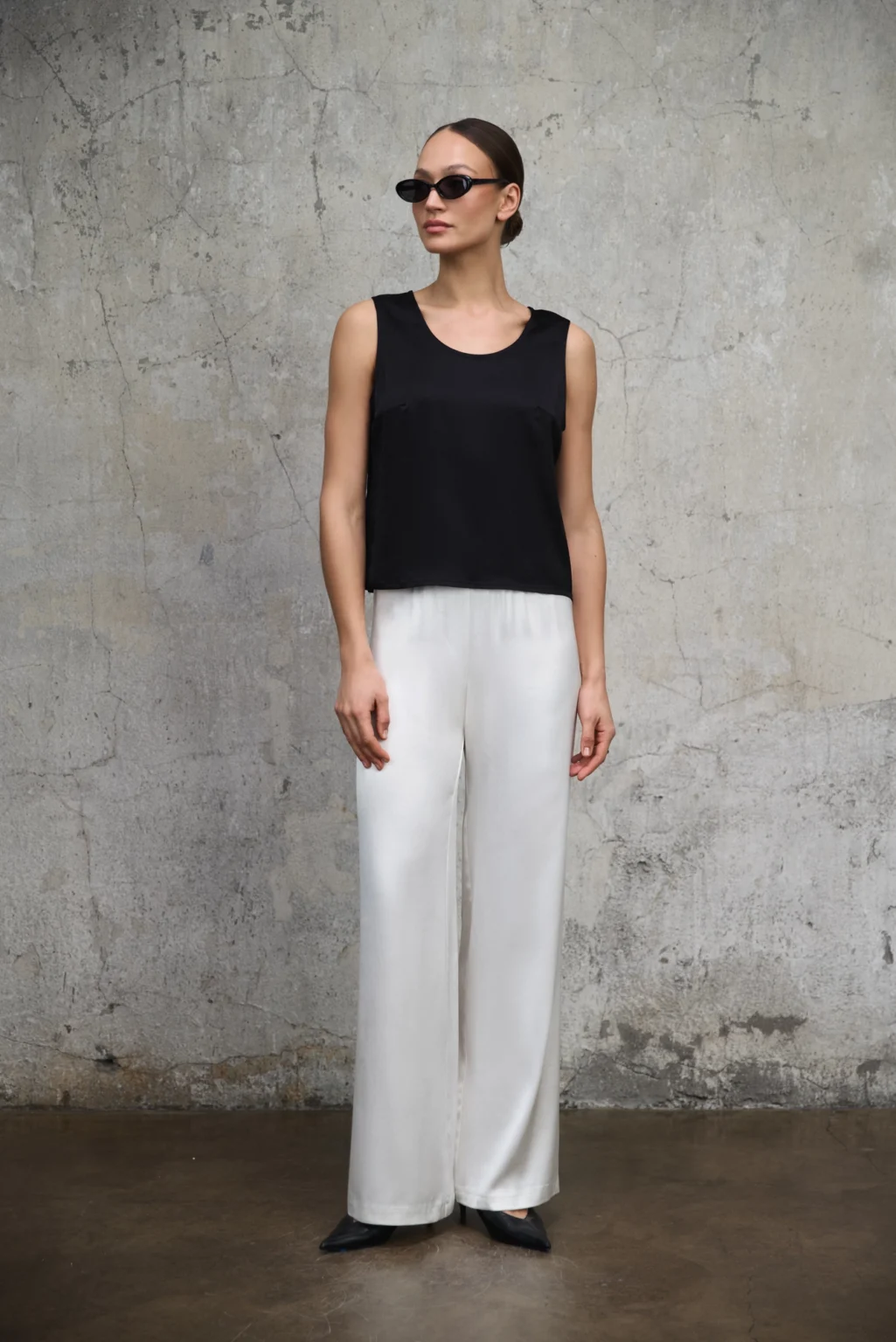 top-soho-czarny-satynowy