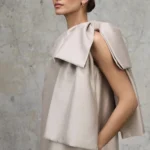 zlota-sukienka-kokarda-amanda-rever-detal